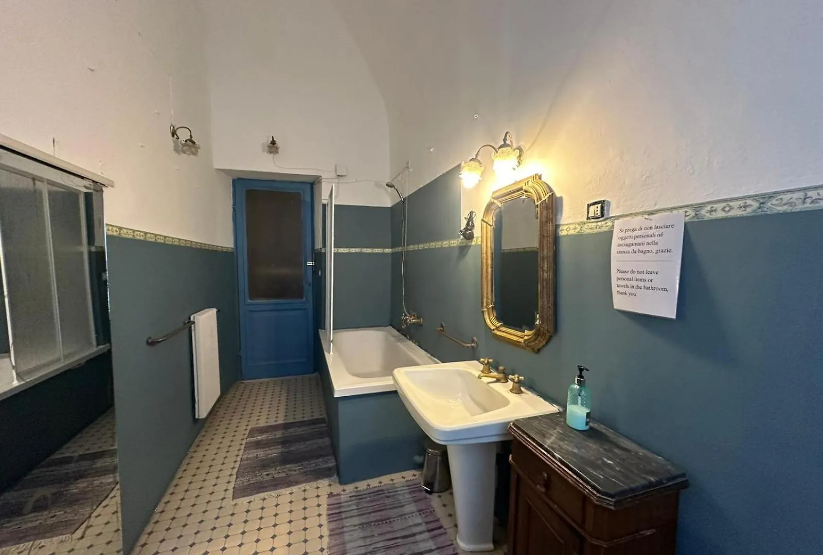Bed & Breakfast B&B Bandabrisca Genoa Italy